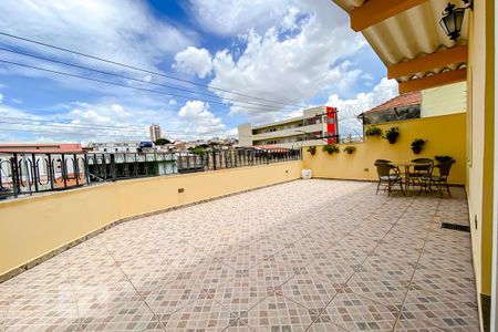 Casa para alugar com 247m², 4 quartos e 3 vagasVaranda