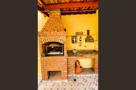 Casa para alugar com 247m², 4 quartos e 3 vagasChurrasqueira