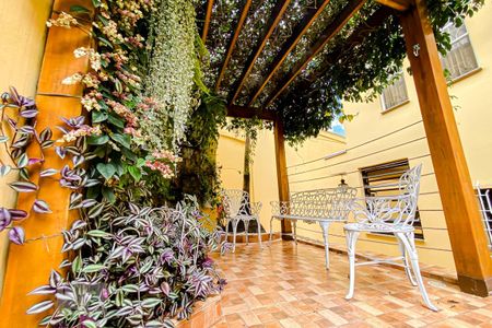 Casa para alugar com 247m², 4 quartos e 3 vagasJardim Pergolado