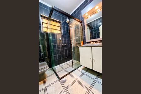Casa para alugar com 247m², 4 quartos e 3 vagasBanheiro
