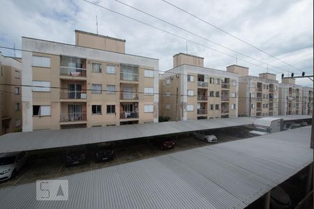 Vista Quarto 1 de apartamento para alugar com 2 quartos, 62m² em Serraria, São José