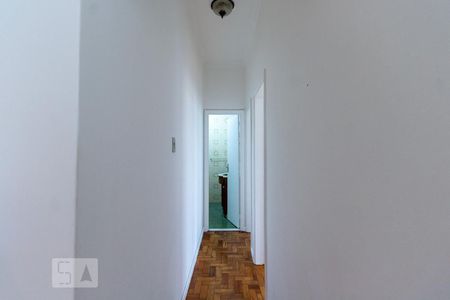 Corredor de apartamento à venda com 3 quartos, 72m² em Catete, Rio de Janeiro