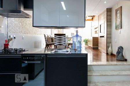 Casa à venda com 280m², 3 quartos e 1 vagaCozinha