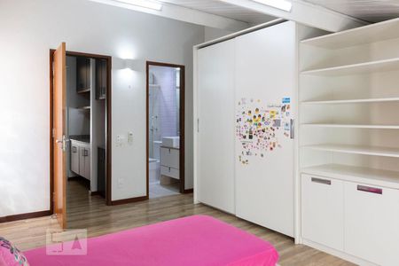 Casa à venda com 280m², 3 quartos e 1 vagaSuíte 3