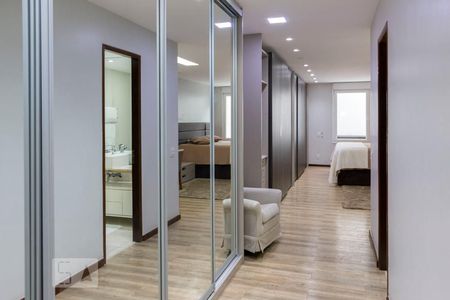 Casa à venda com 280m², 3 quartos e 1 vagaSuíte 2