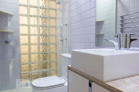 Casa à venda com 280m², 3 quartos e 1 vagaBanheiro da suíte 3