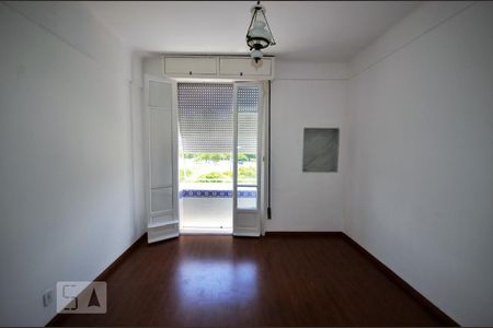 Quarto 1 de apartamento à venda com 3 quartos, 146m² em Botafogo, Rio de Janeiro
