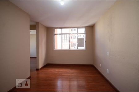 Sala de apartamento para alugar com 2 quartos, 54m² em Icaraí, Niterói