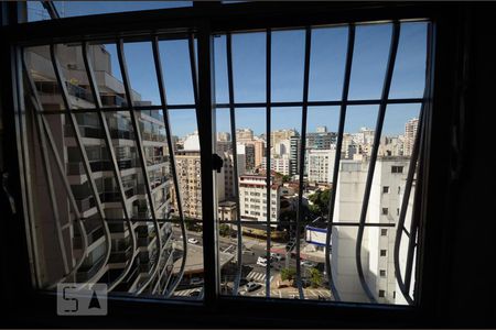Vista da Rua de apartamento para alugar com 2 quartos, 54m² em Icaraí, Niterói