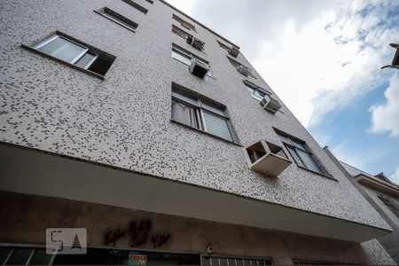 Apartamento para alugar com 60m², 2 quartos e sem vagaFachada