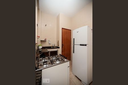 Apartamento para alugar com 60m², 2 quartos e sem vagaCozinha