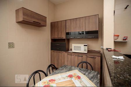 Apartamento para alugar com 60m², 2 quartos e sem vagaCozinha