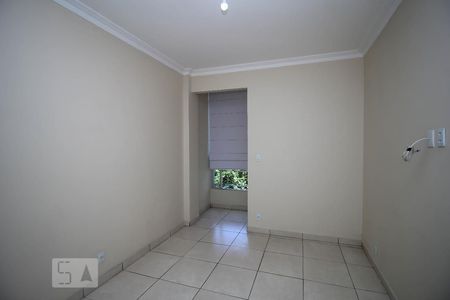 Apartamento à venda com 107m², 3 quartos e 1 vagaQuarto 2