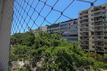 Apartamento à venda com 107m², 3 quartos e 1 vagaVista