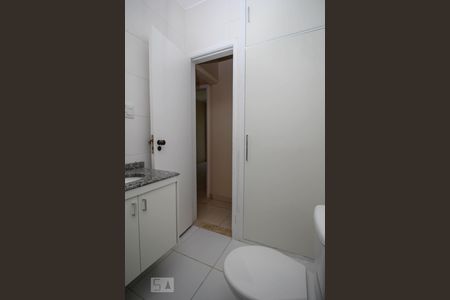 Apartamento à venda com 107m², 3 quartos e 1 vagaBanheiro