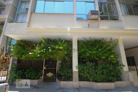 Apartamento à venda com 107m², 3 quartos e 1 vagaFachada