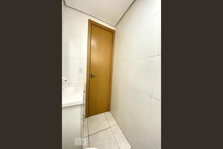 Apartamento para alugar com 71m², 2 quartos e 1 vagaBanheiro