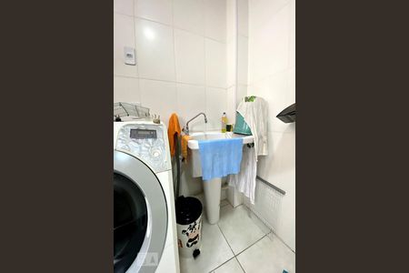 Apartamento para alugar com 71m², 2 quartos e 1 vagaCozinha e Área de Serviço