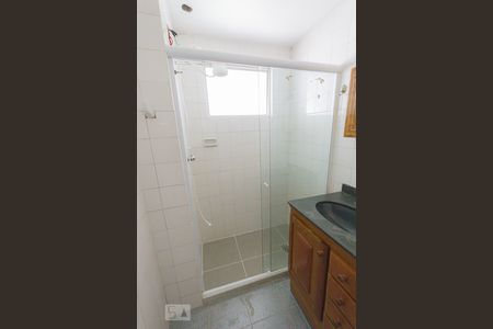 Apartamento para alugar com 50m², 2 quartos e 1 vaga Apartamento para alugar com 50m², 2 quartos e 1 vagaBanheiro