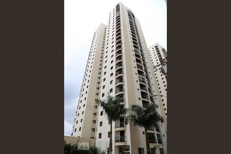 Apartamento à venda com 117m², 4 quartos e 2 vagasFachada