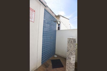 Apartamento para alugar com 75m², 2 quartos e 1 vagaPiscina