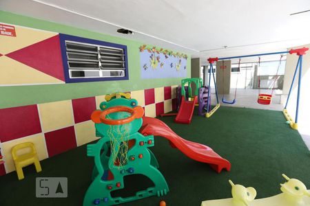 Apartamento para alugar com 75m², 2 quartos e 1 vagaPlayground - Brinquedos