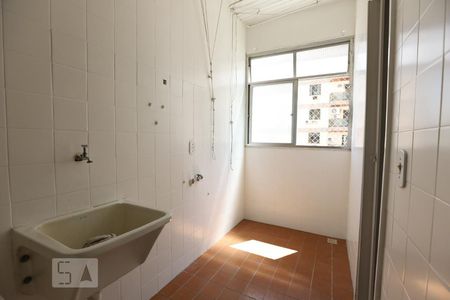 Apartamento para alugar com 75m², 2 quartos e 1 vagaÁrea de Serviço