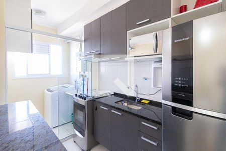 Apartamento para alugar com 49m², 2 quartos e 1 vaga Apartamento para alugar com 49m², 2 quartos e 1 vagaCozinha e área de serviço