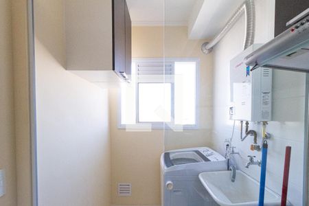 Apartamento para alugar com 49m², 2 quartos e 1 vaga Apartamento para alugar com 49m², 2 quartos e 1 vagaCozinha e área de serviço