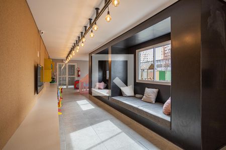 Apartamento para alugar com 49m², 2 quartos e 1 vaga Apartamento para alugar com 49m², 2 quartos e 1 vagaÁrea comum - Brinquedoteca