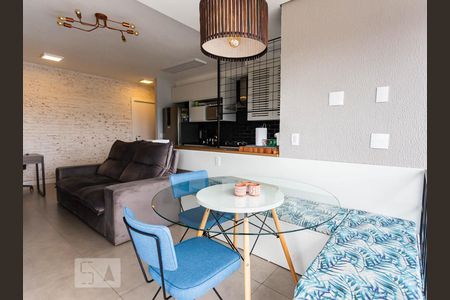 Apartamento para alugar com 66m², 1 quarto e 1 vagaSala