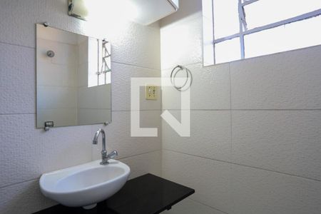 Banheiro de apartamento para alugar com 1 quarto, 45m² em Serra, Belo Horizonte