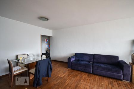 Sala de apartamento à venda com 3 quartos, 140m² em Pinheiros, São Paulo