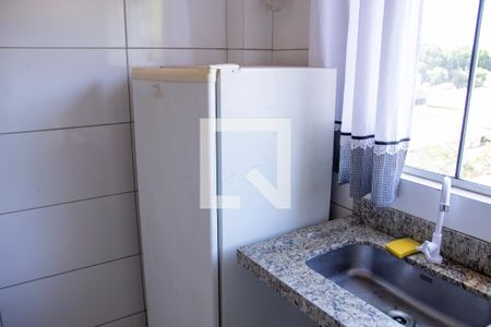 Cozinha de apartamento para alugar com 1 quarto, 35m² em Vila Jardim Pompéia, Goiânia