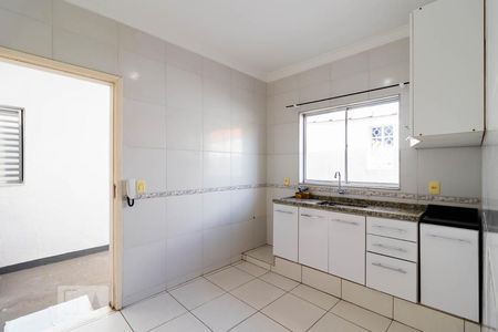 Sala/Cozinha de kitnet/studio para alugar com 1 quarto, 25m² em Vila Dom Pedro I, São Paulo