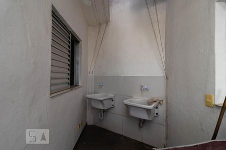 Studio para alugar com 25m², 1 quarto e sem vaga Studio para alugar com 25m², 1 quarto e sem vagaÁrea de Serviço