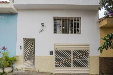Fachada de casa para alugar com 1 quarto, 70m² em Vila Dom Pedro I, São Paulo