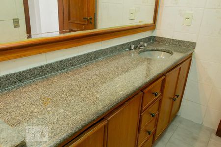 Apartamento à venda com 160m², 3 quartos e 2 vagasbanheiro da suíte