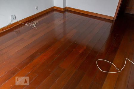 Apartamento à venda com 160m², 3 quartos e 2 vagasQuarto 