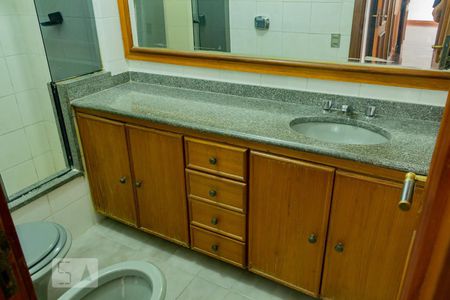 Apartamento à venda com 160m², 3 quartos e 2 vagasbanheiro da suíte