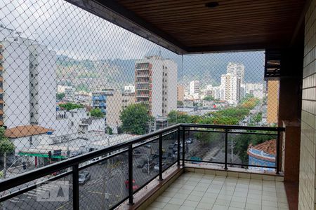 Apartamento à venda com 160m², 3 quartos e 2 vagasVaranda da Sala