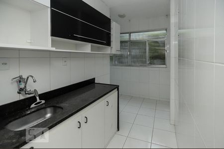 Apartamento à venda com 60m², 2 quartos e sem vagaCozinha