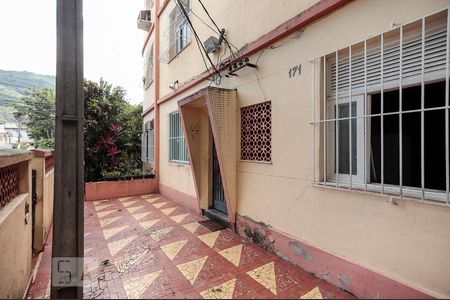 Apartamento à venda com 60m², 2 quartos e sem vagaÁrea Comum