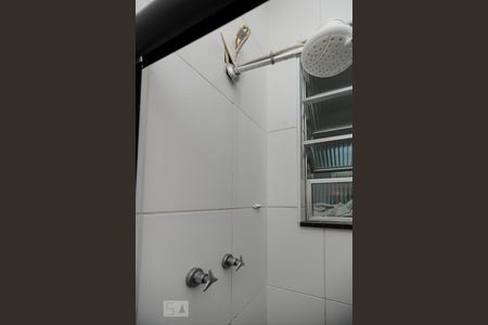 Apartamento à venda com 60m², 2 quartos e sem vagaBanheiro