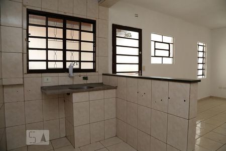 Cozinha de casa para alugar com 1 quarto, 50m² em Parque Assuncao, Taboão da Serra
