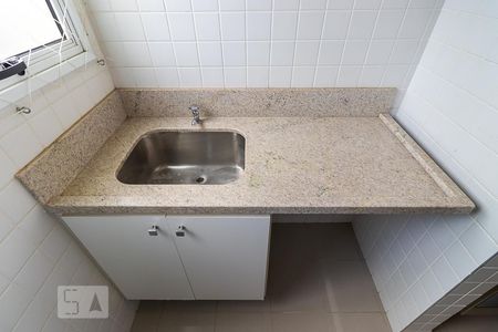 Apartamento à venda com 45m², 1 quarto e 1 vagaÁrea de serviço