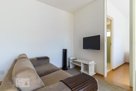 Sala de apartamento à venda com 1 quarto, 45m² em Cambuí, Campinas