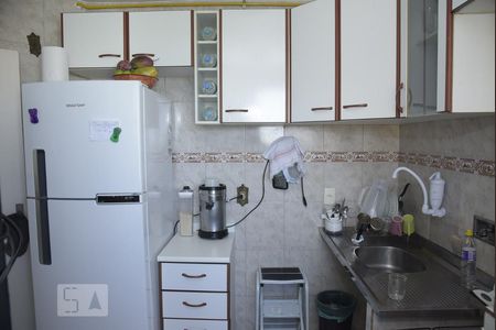 Apartamento à venda com 52m², 2 quartos e 1 vagaCozinha