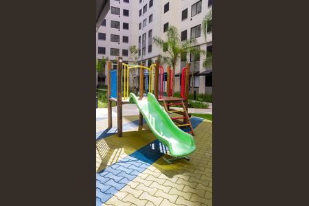 Apartamento para alugar com 33m², 1 quarto e sem vaga Apartamento para alugar com 33m², 1 quarto e sem vagaÁrea comum - Playground