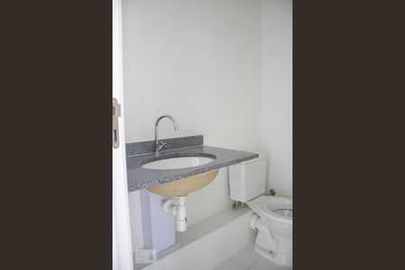 Apartamento para alugar com 33m², 1 quarto e sem vaga Apartamento para alugar com 33m², 1 quarto e sem vagaBanheiro